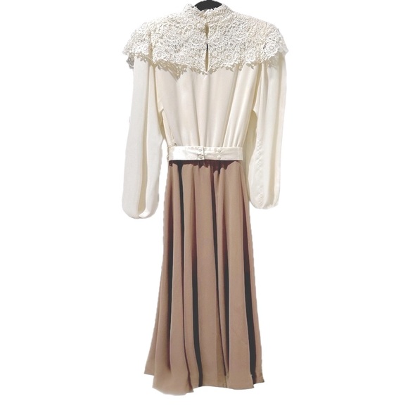 ππΌ URSULA OF SWITZERLAND ULTRA RARE 70s Cream Lace Tan Chiffon Maxi Dress Sz 10 - Picture 6 of 13